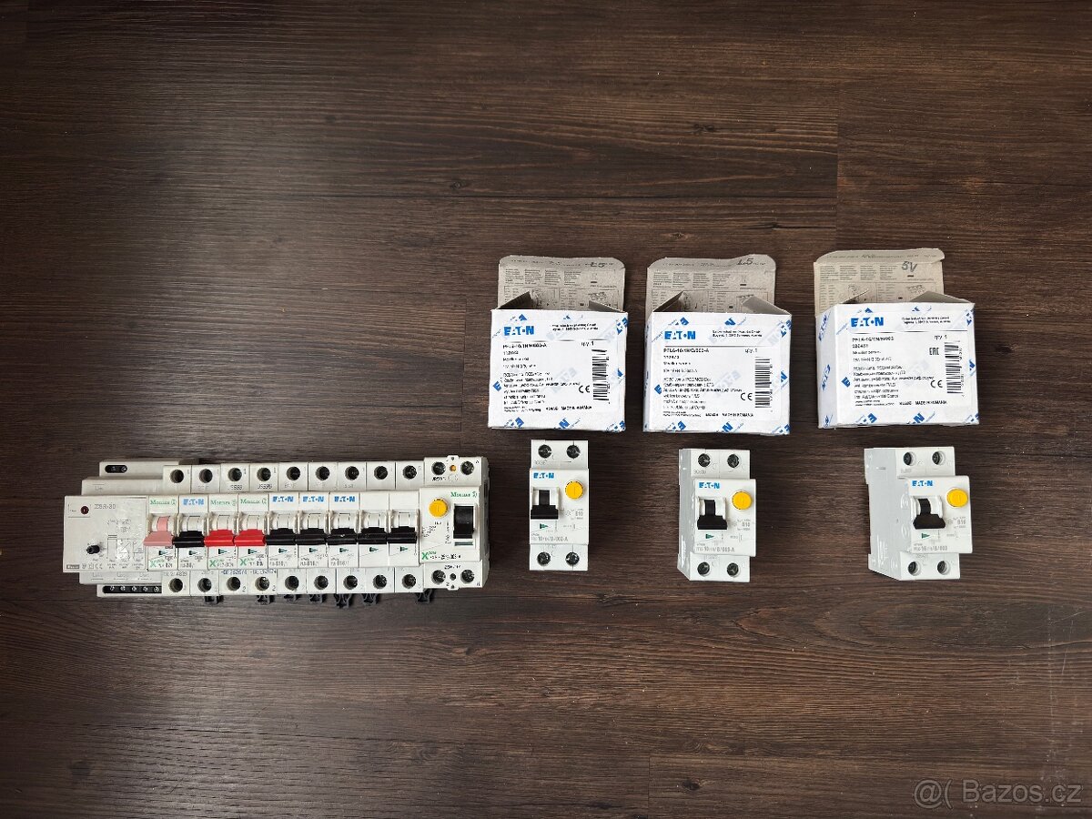 Jističe, chrániče, stykač a zdroj - elektro