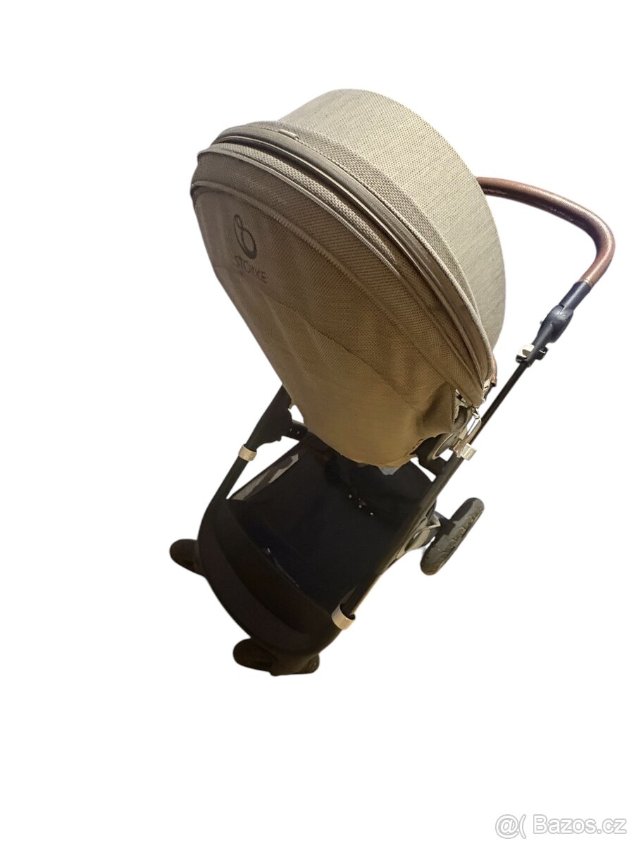 Kočárek Stokke Trailz