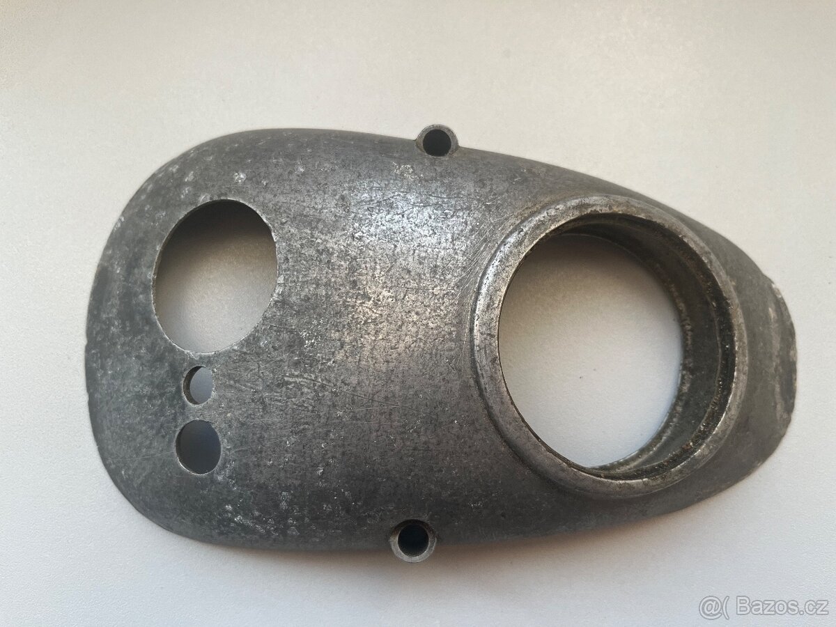 Prodám kryt karburátoru na ČZ 150 C.