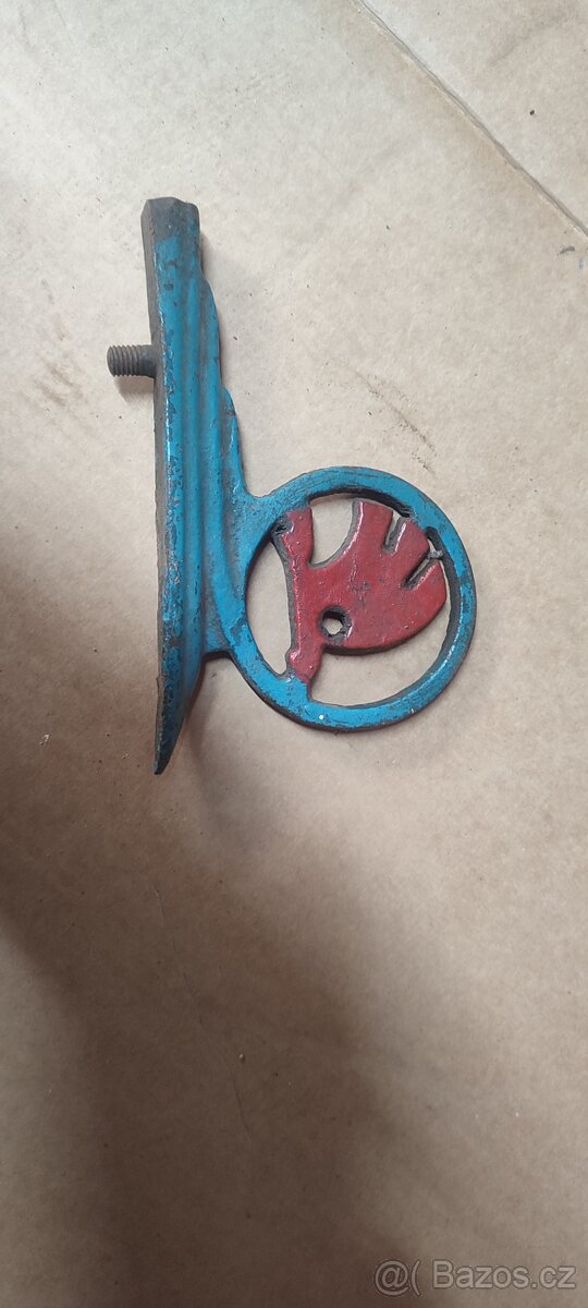 Znak Škoda RTO 706 R