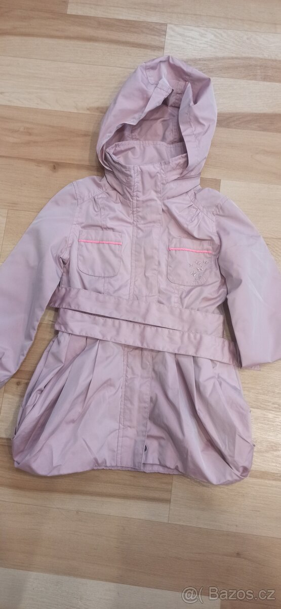Dívčí jarní kabátek 4-5 let
