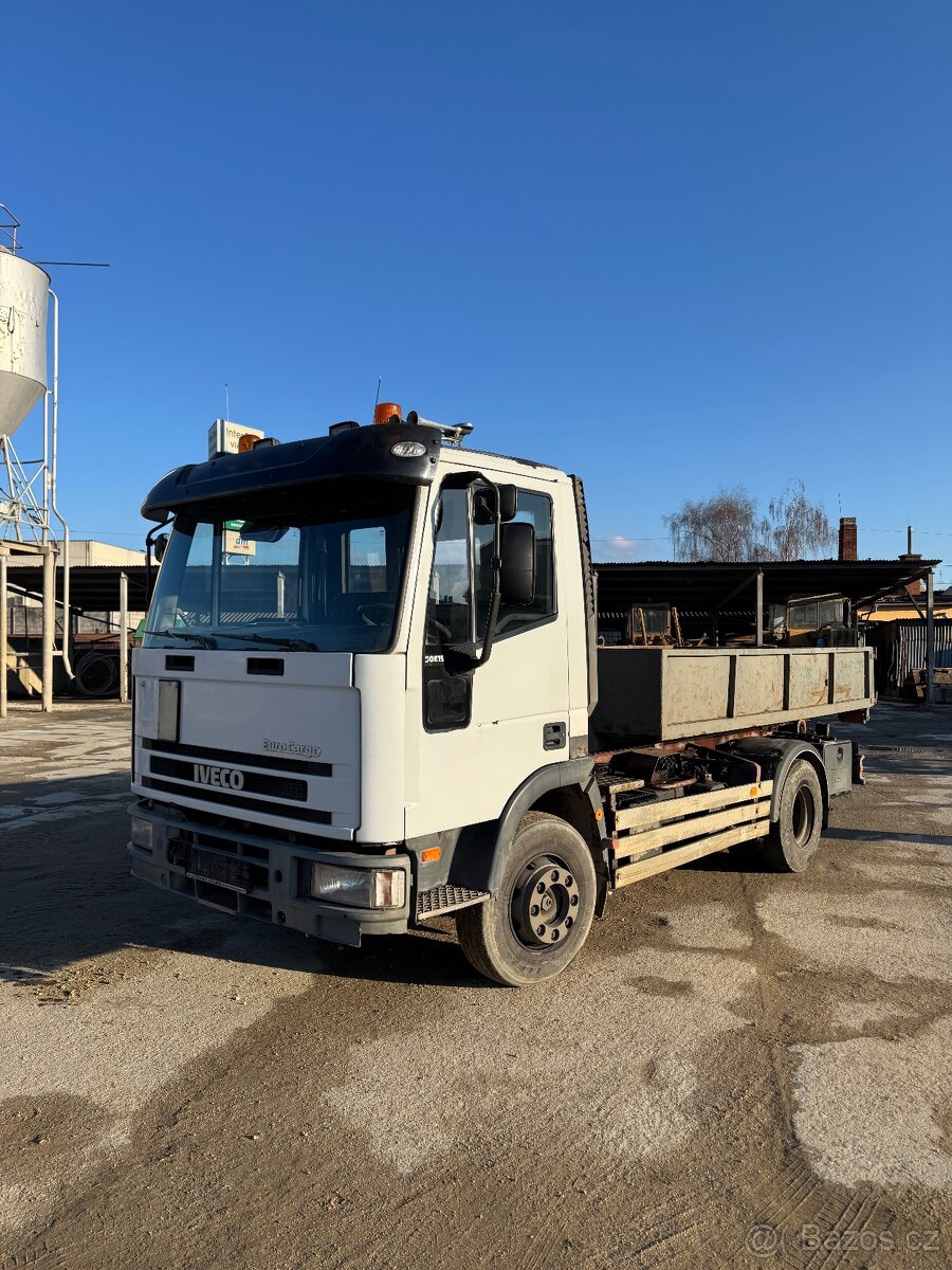 Iveco ML80E kontejner