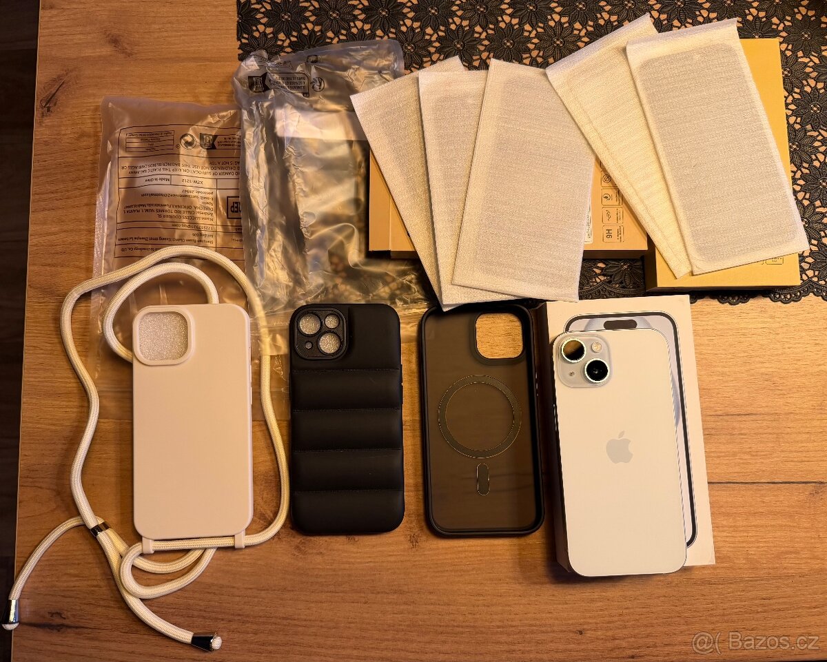 Iphone 15 Top stav, příslušenství