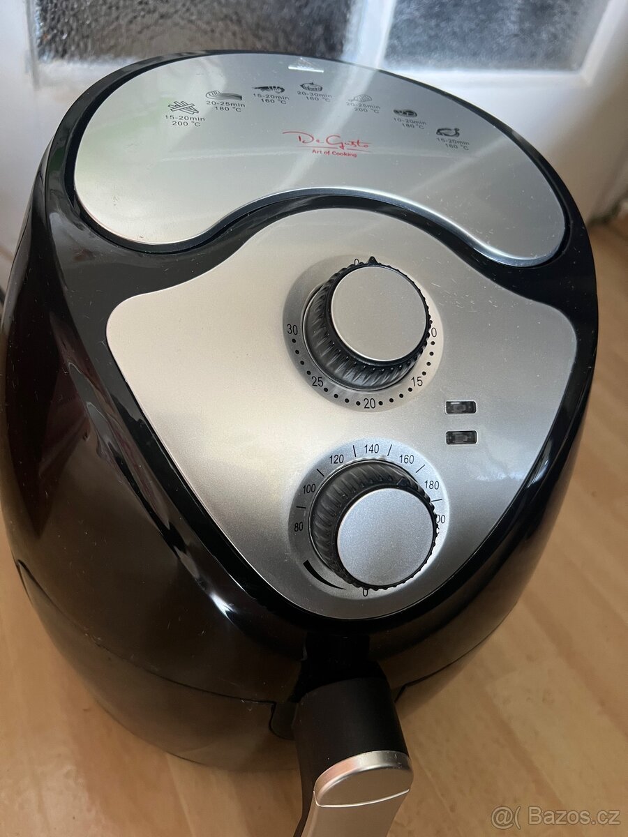 Horkovzdušná fritéza