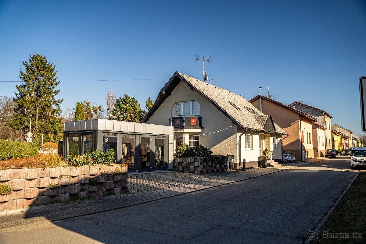 Komerční dům k pronájmu