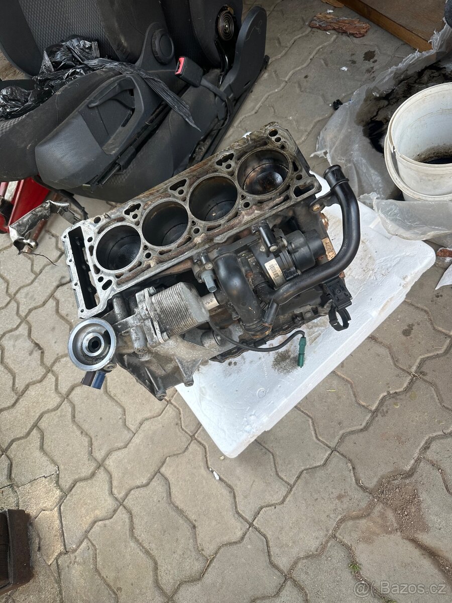 Polo Motor 2.0tsi cczb 155kw