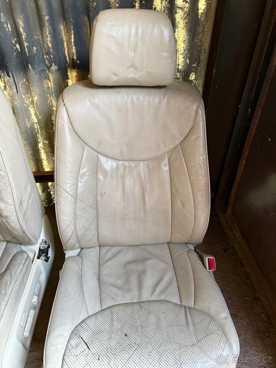 Prodám díly Lexus ls 430