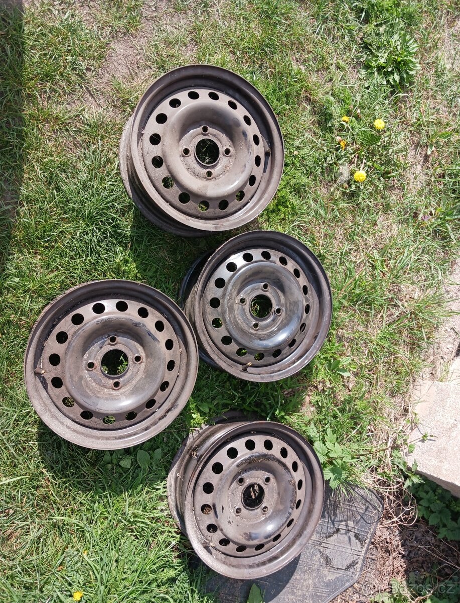 Plechové disky 5x114,3 15 jako nové