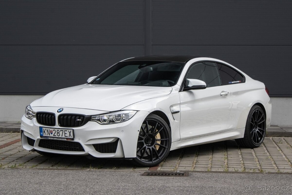 BMW M4 Carbon-Ceramic, Akrapovič, HUD, HK