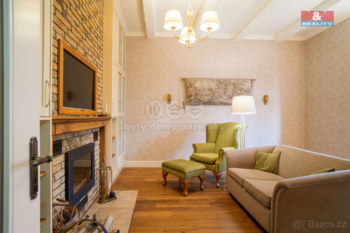 Prodej bytu 2+kk, 54 m², Mariánské Lázně, ul. Hlavní třída