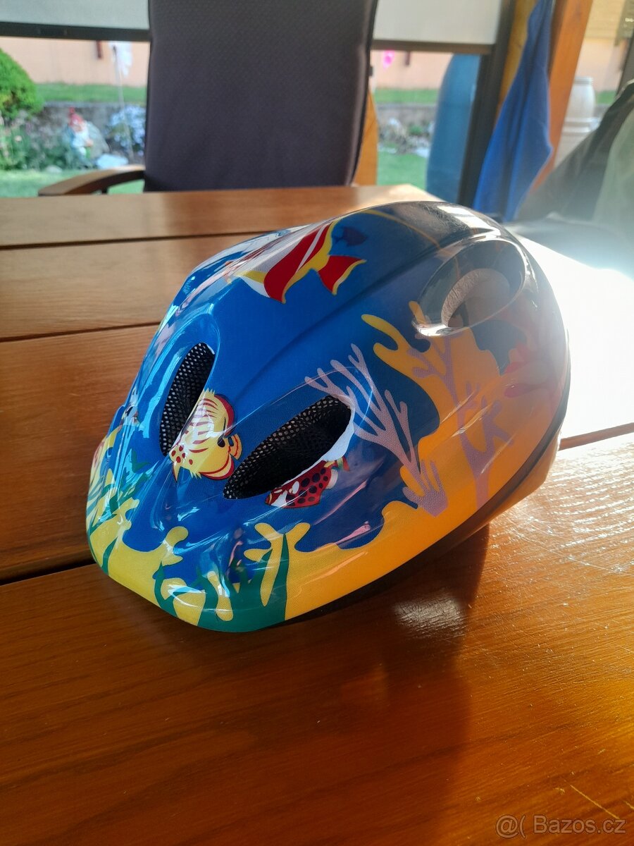 Dětská helma na kolo