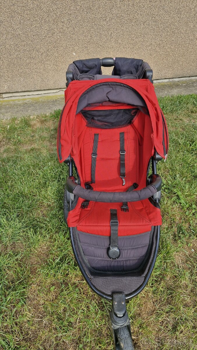 Britax B- Motion 3