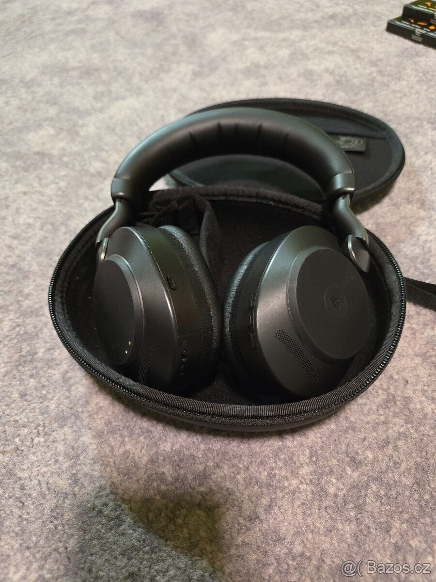Bezdrátová sluchátka Jabra Evolve2 85 + pouzdro