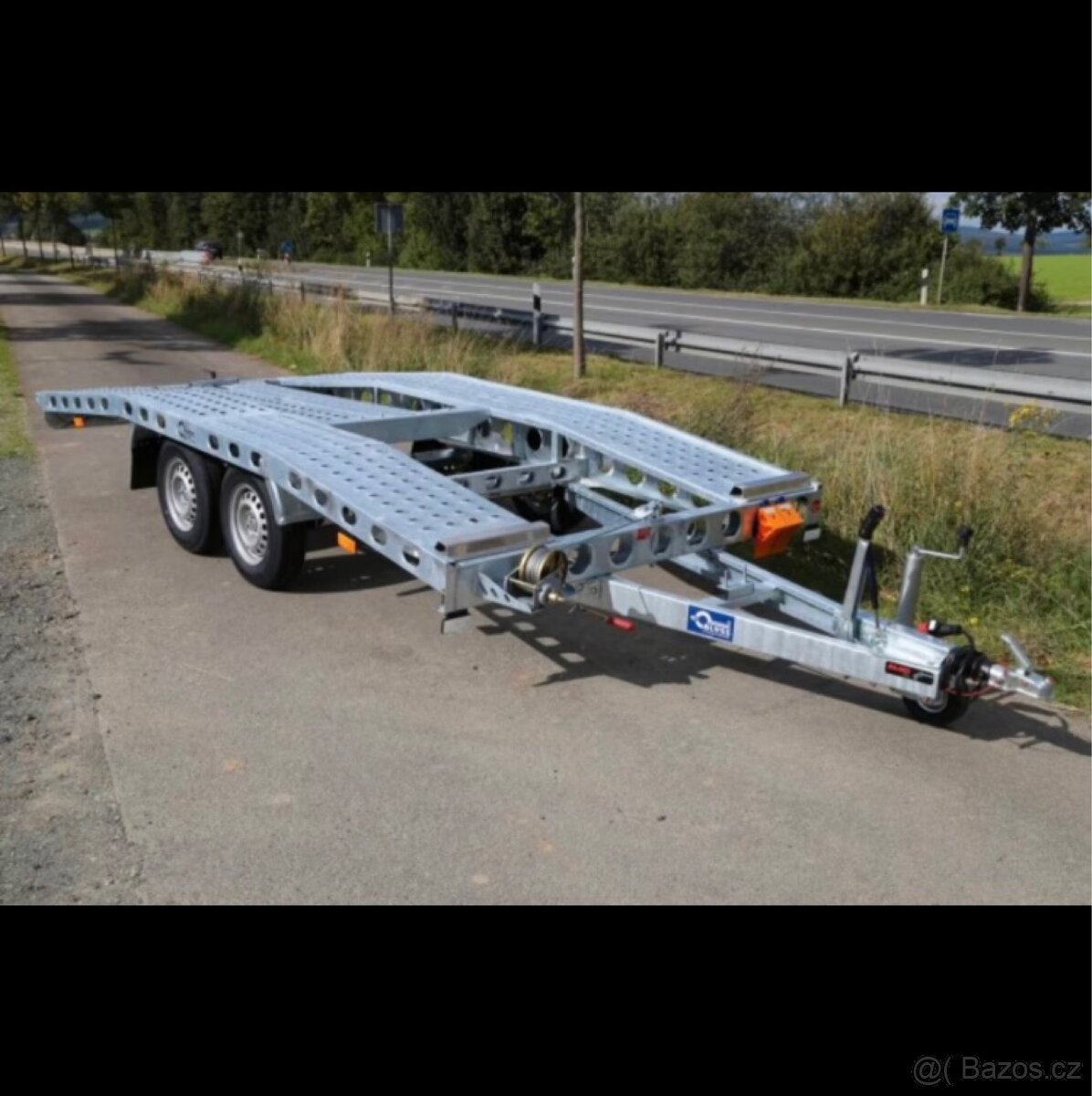 Podval-autopřepravnik 2700kg půjčím