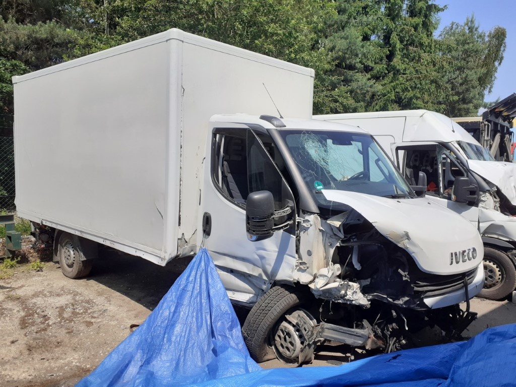 Iveco Daily 35S16, hydr. čelo