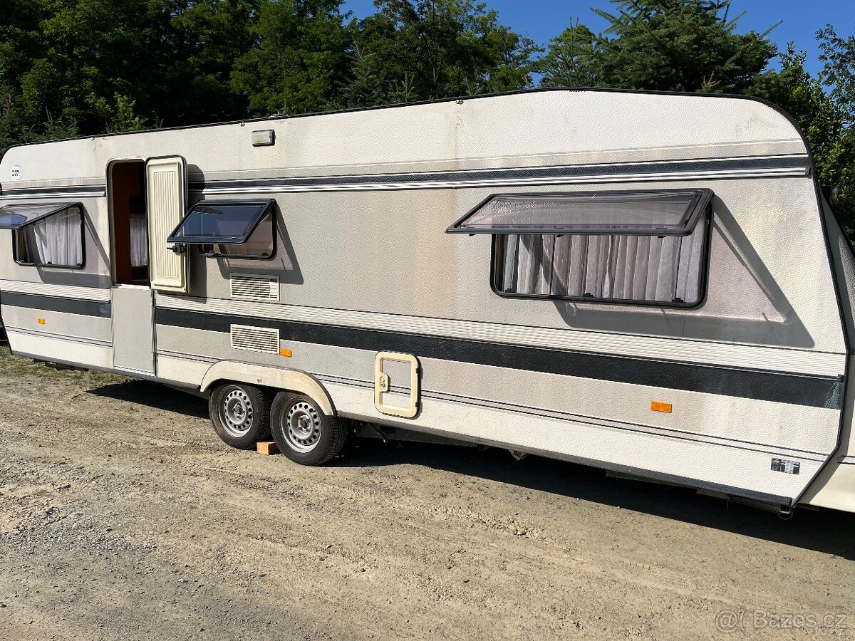 Karavan Obytný přívěs Hobby XXXXL