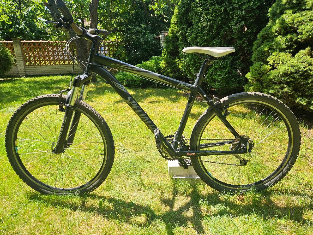 Specialired Rockhopper 26 horske kolo