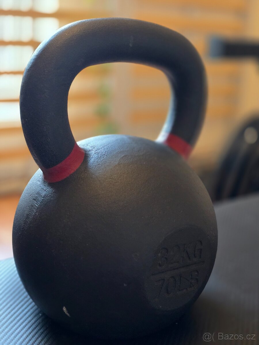 Ocelový 32kg kettlebell