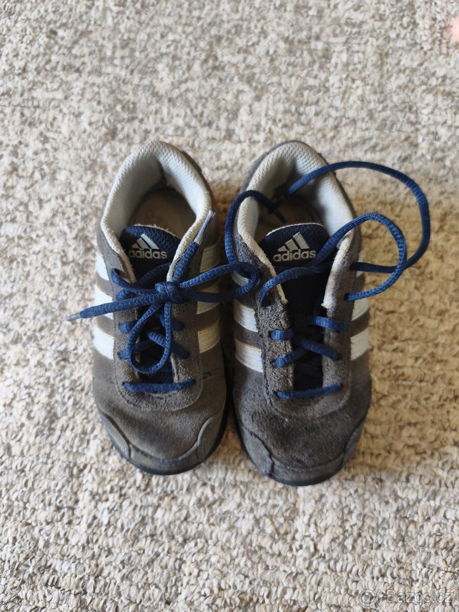 Dětské boty adidas velikost 25