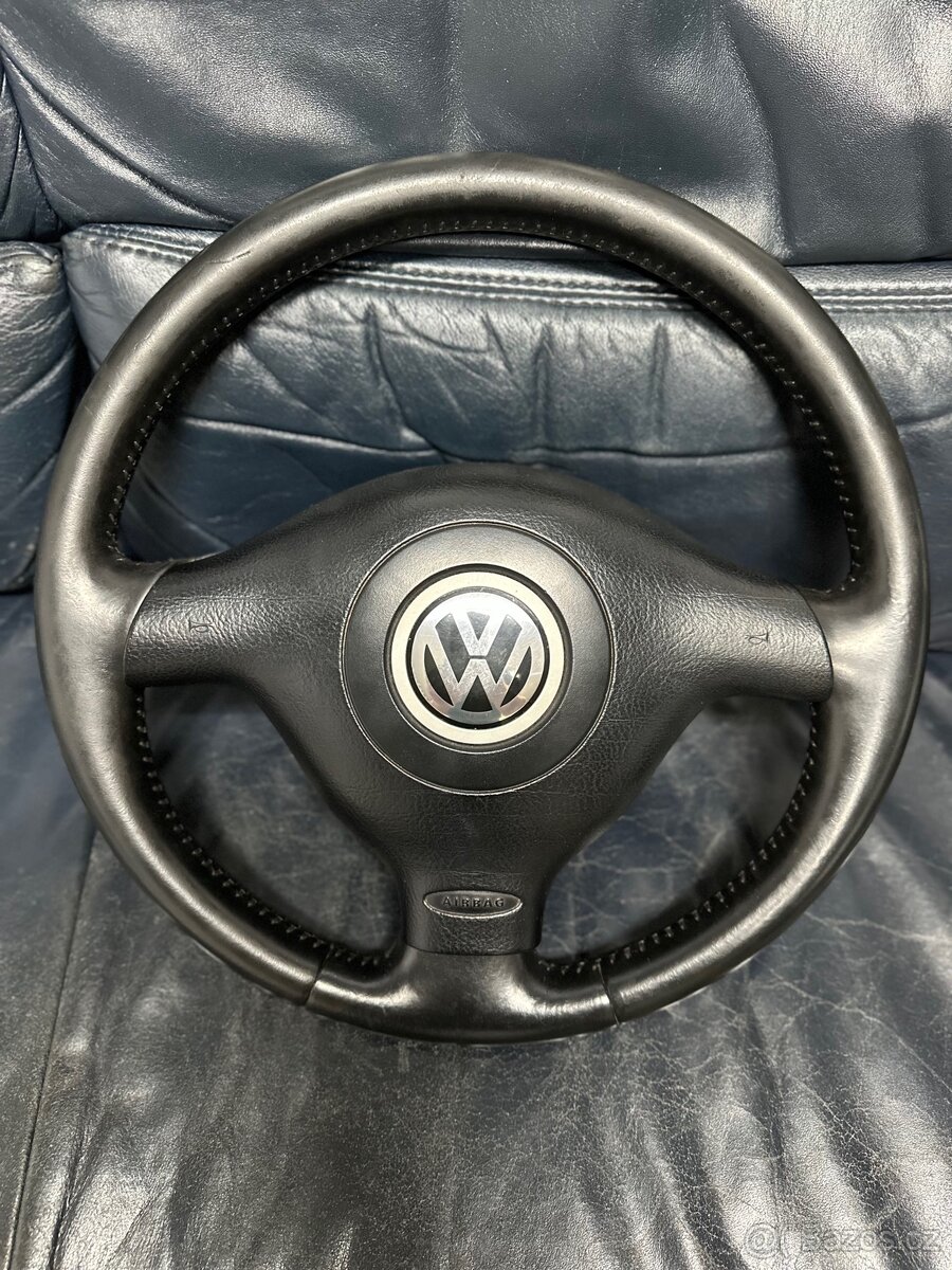 Tříramenný volant VW Golf IV, Bora, Passat