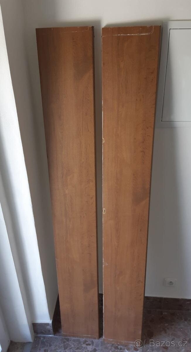 Dva použité parapety - dekor dub - 186cm x 24cm