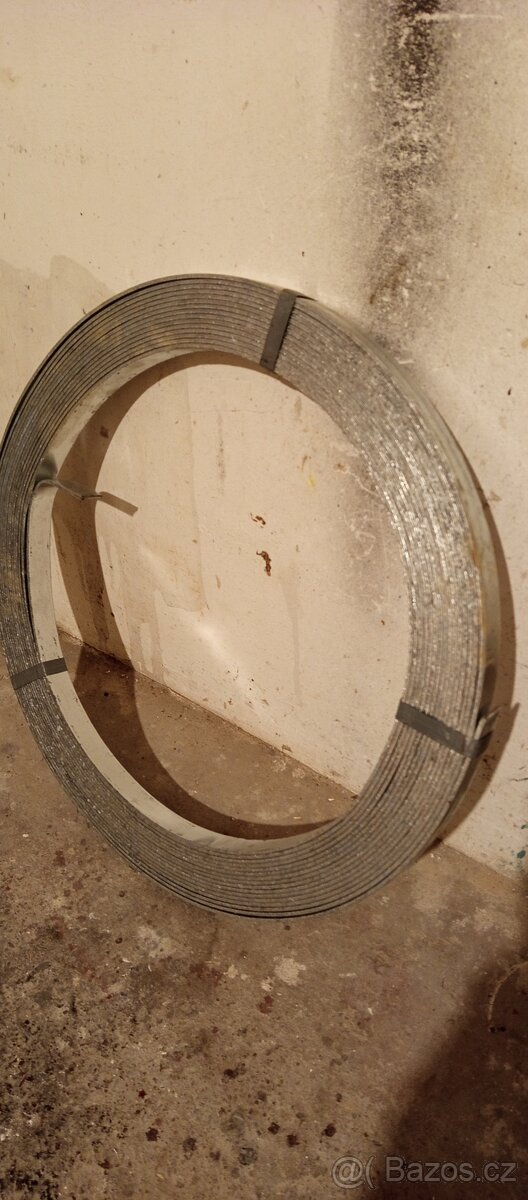 Pásek zemnící pozinkovaný 30x4, celé balení, materiál:FeZn