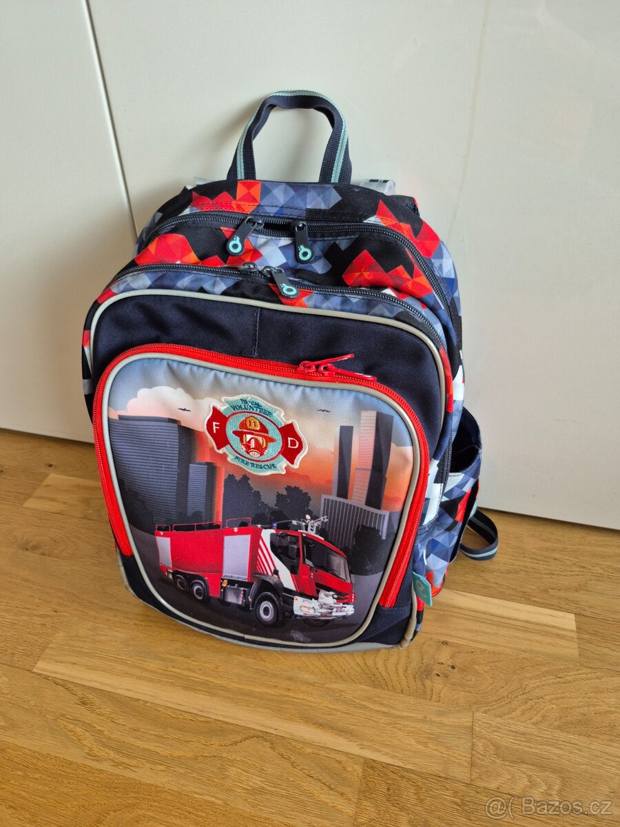 Aktovka školní batoh