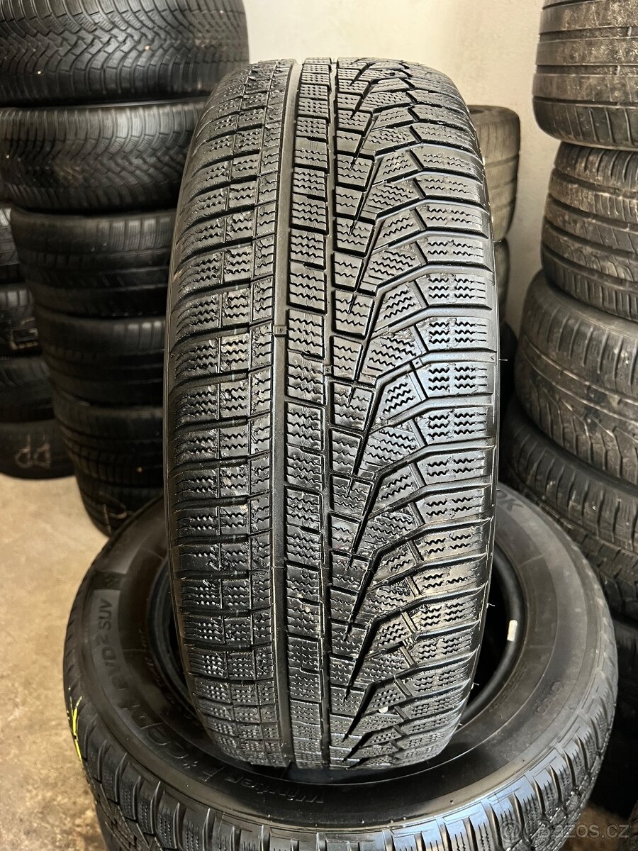 Zimní pneu Hankook 225/60/18