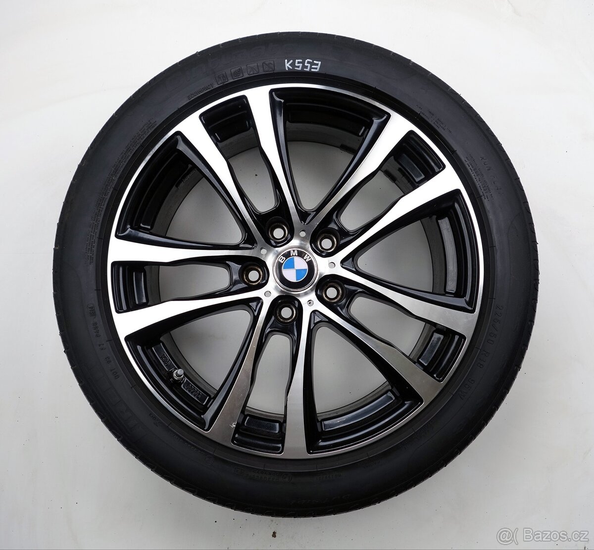 BMW 3GT - 18" alu kola - Letní pneu