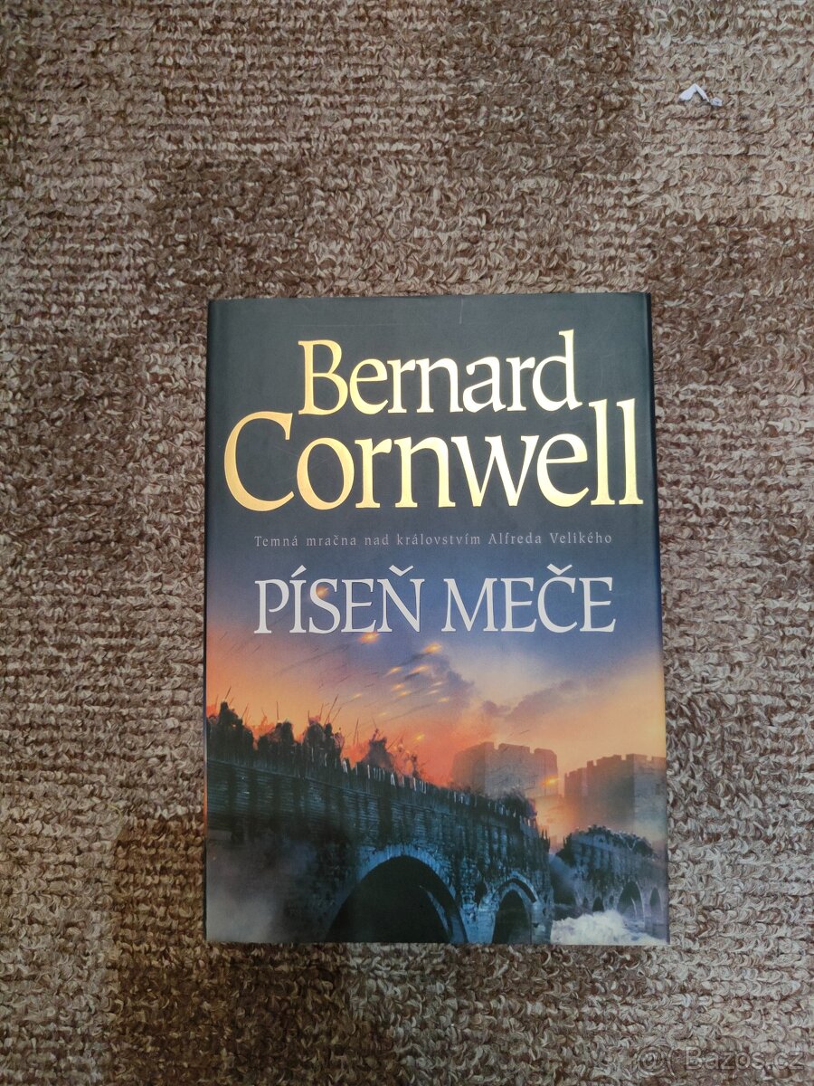 Bernard Cornwell, Hořící země , Píseň meče