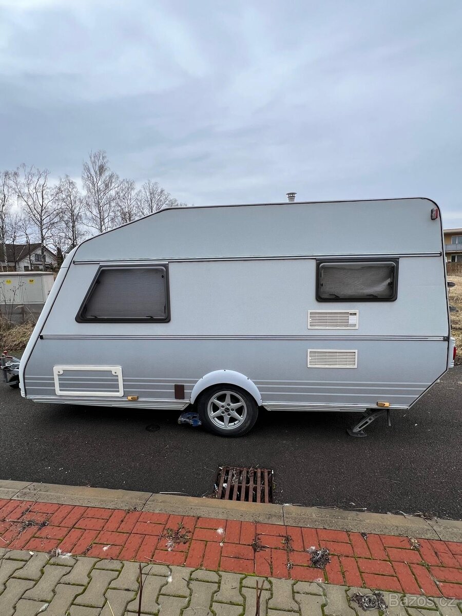 Karavan KIP STAR-LINE 41s, PŘEDSTAN, MOVER