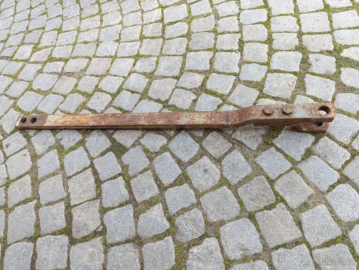 Spodní závěs na CRYSTAL i ZTS