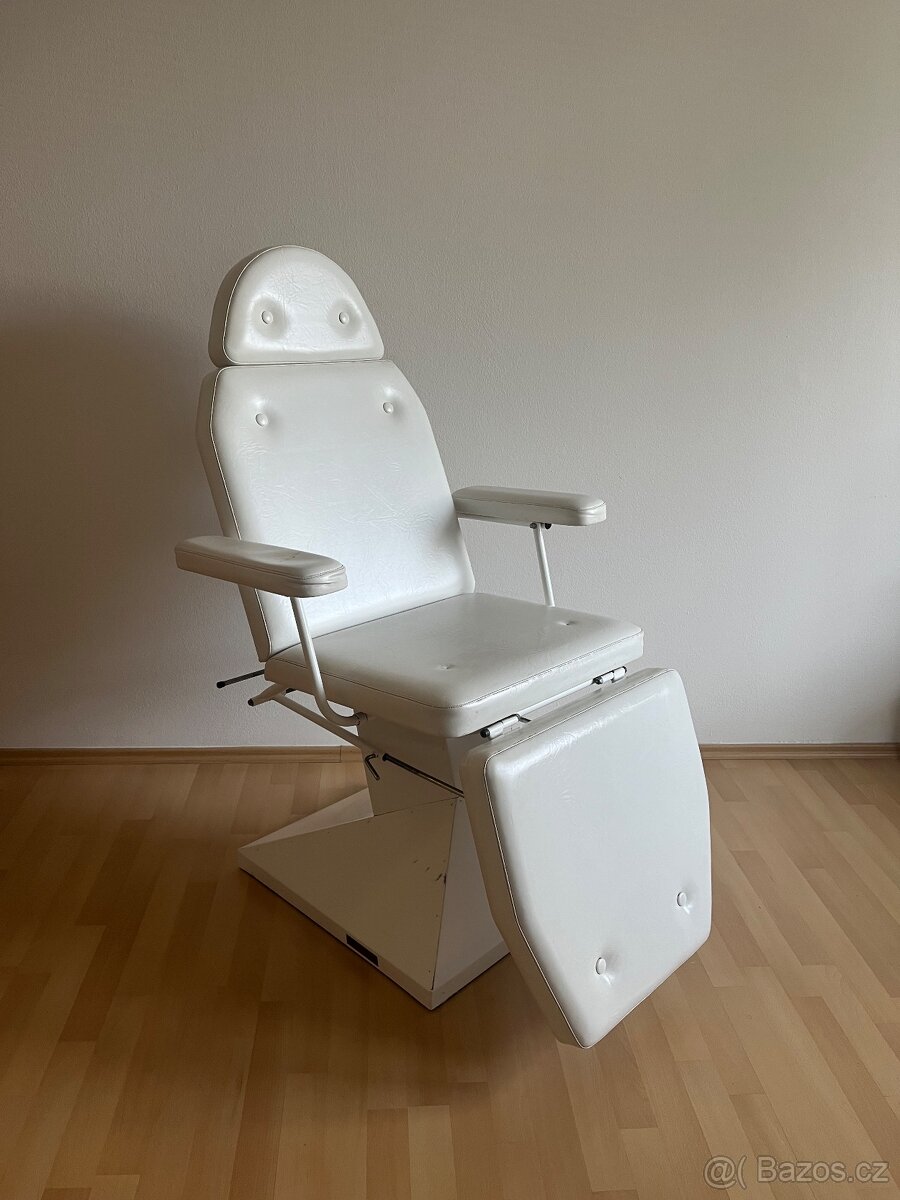Prodám kosmetické lehátko
