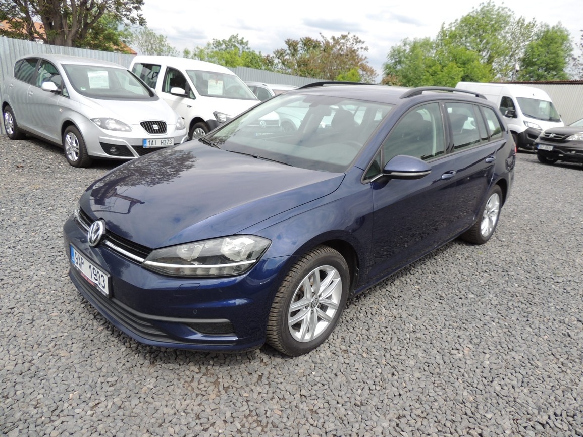VW Golf Variant 1.6TDi,85kw,DSG,2019,2.majitel,-21%DPH