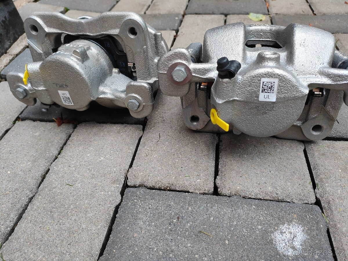 Brzdový třmeny BMW