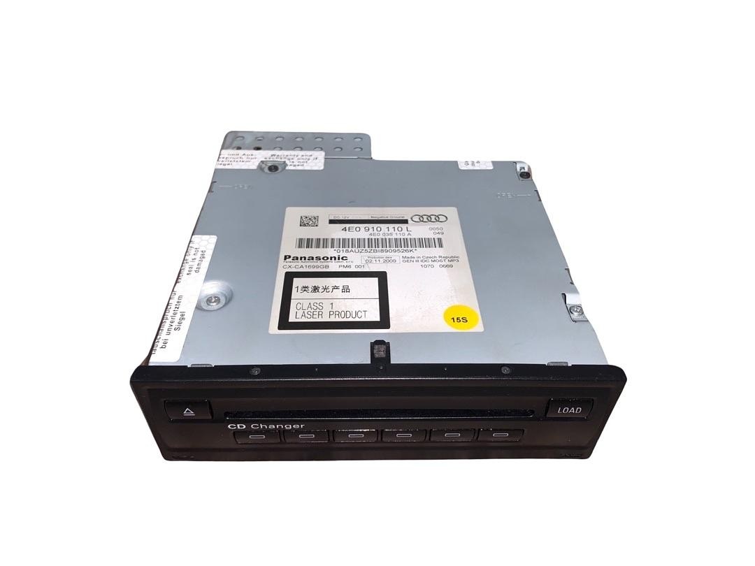CD měnič 4E0910110L Audi A4 B8 8K r.v 2010