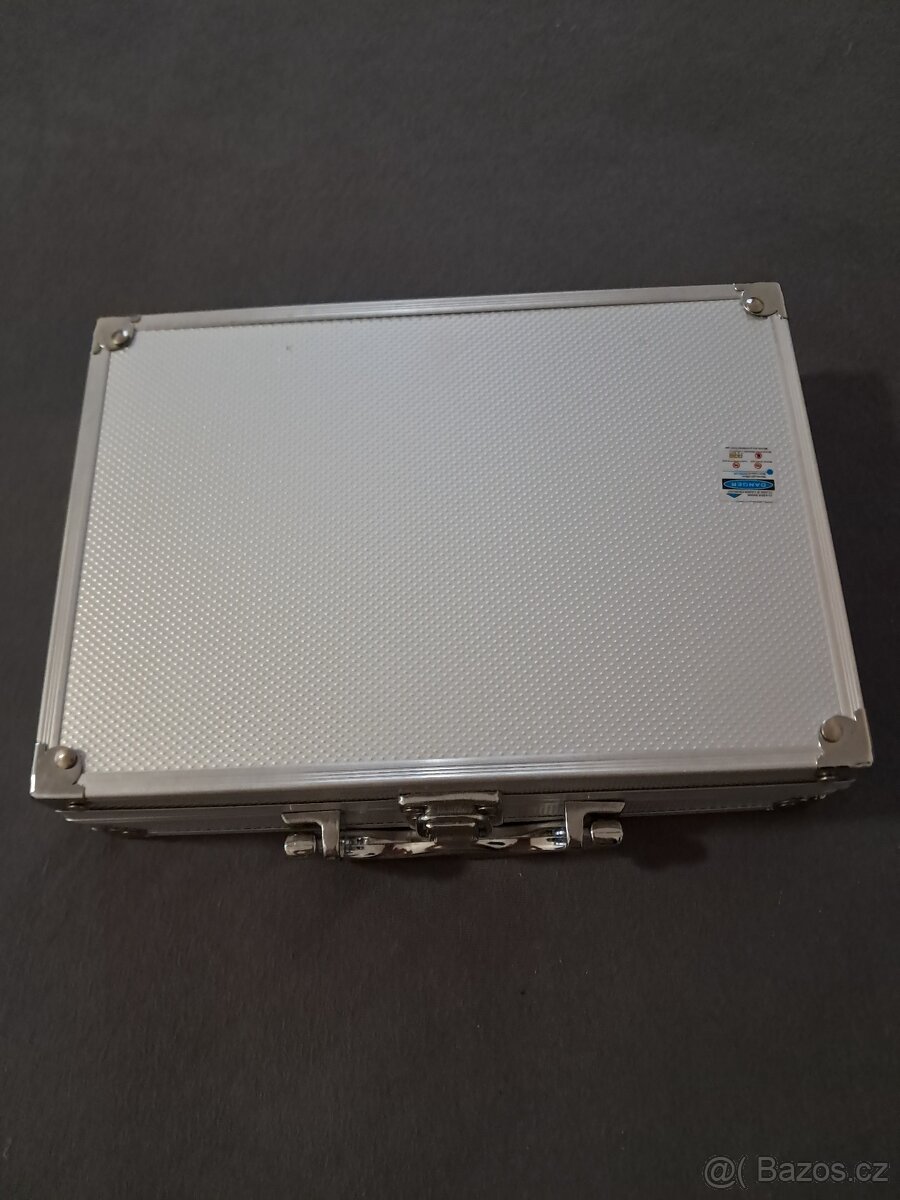 Modrý superlaser 50000MW