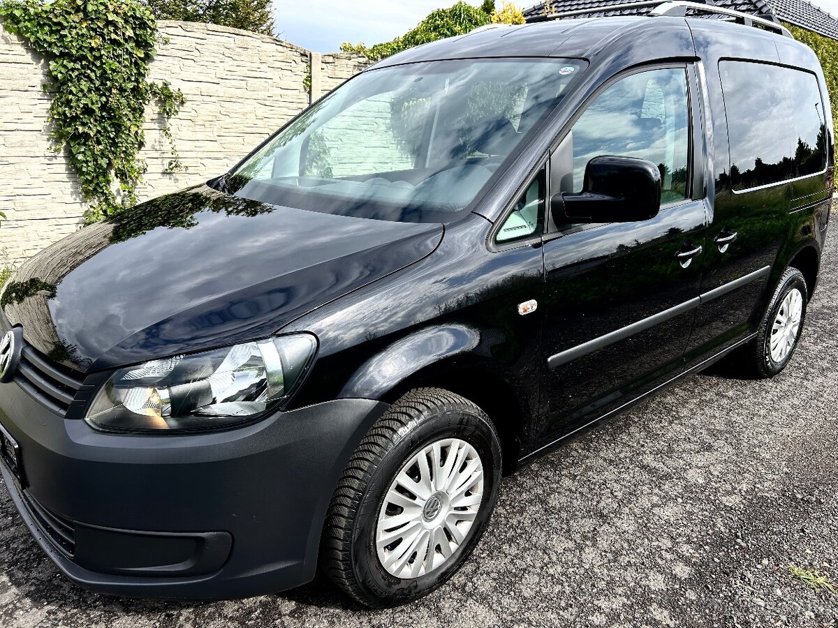 WV Caddy 1.2tsi r.v.2014/10, naj.98tkm,WEBASTO NA DO. Klimat