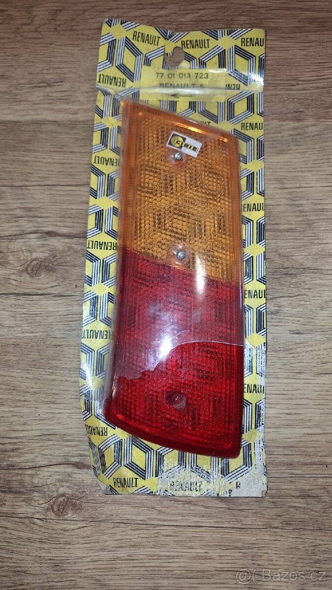 Renault 5 nové sklo levého zadního světla