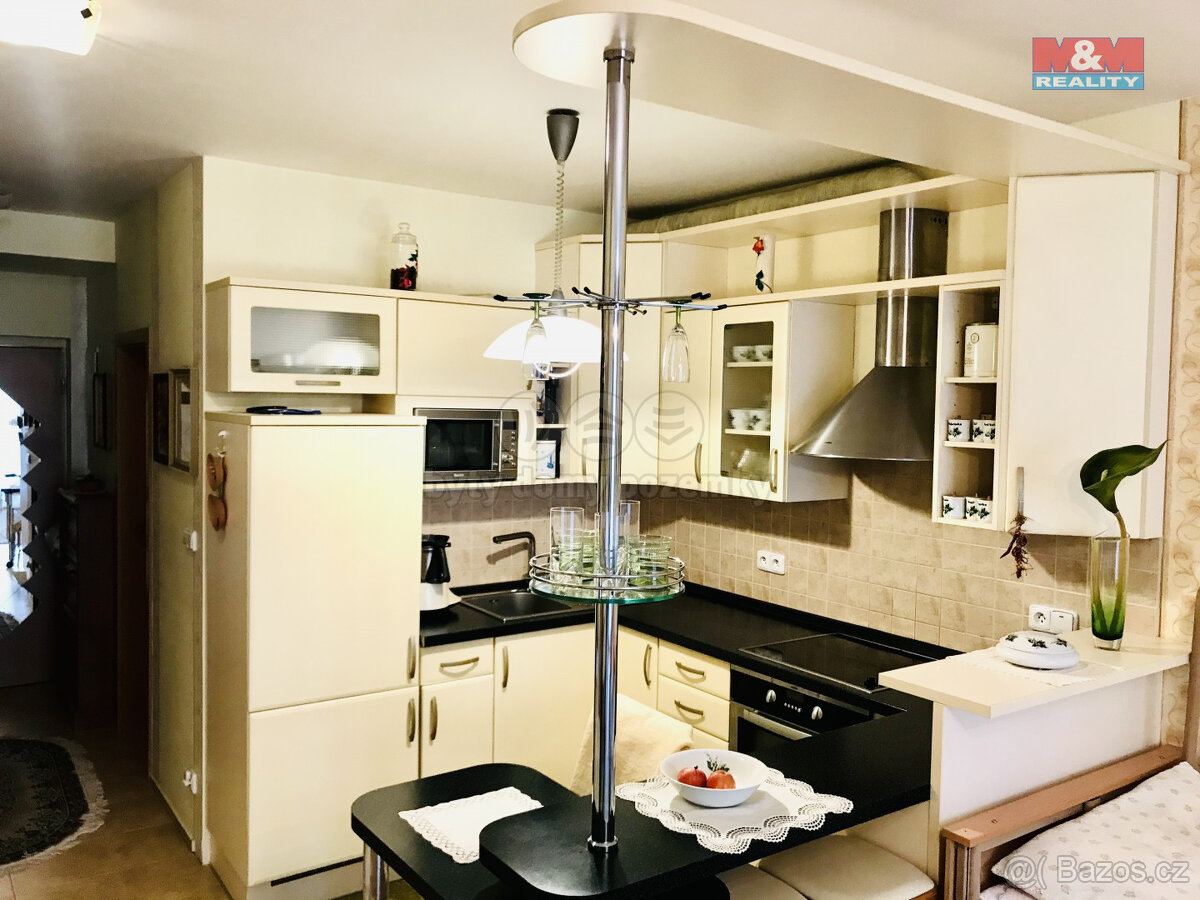 Pronájem bytu 1+kk, 46 m², Zlín, ul. Pasecká