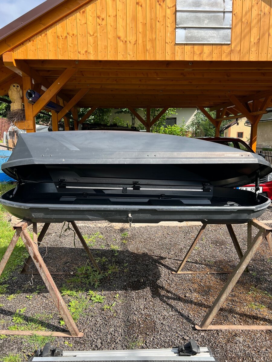 střešní box Neumann adventure 230