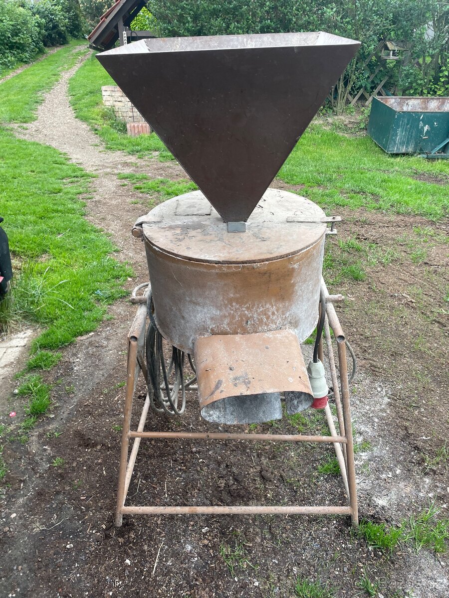 Šrotak na obilí