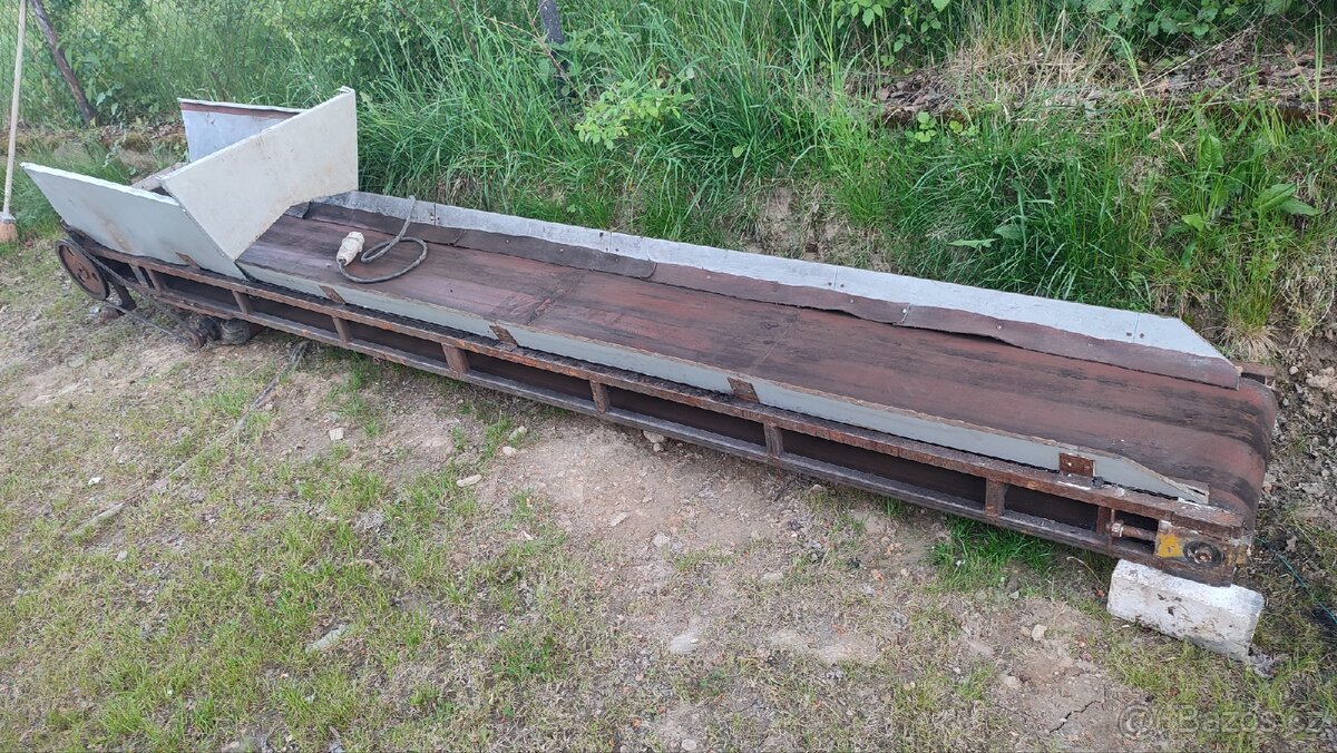 Pásový dopravník 3,9m