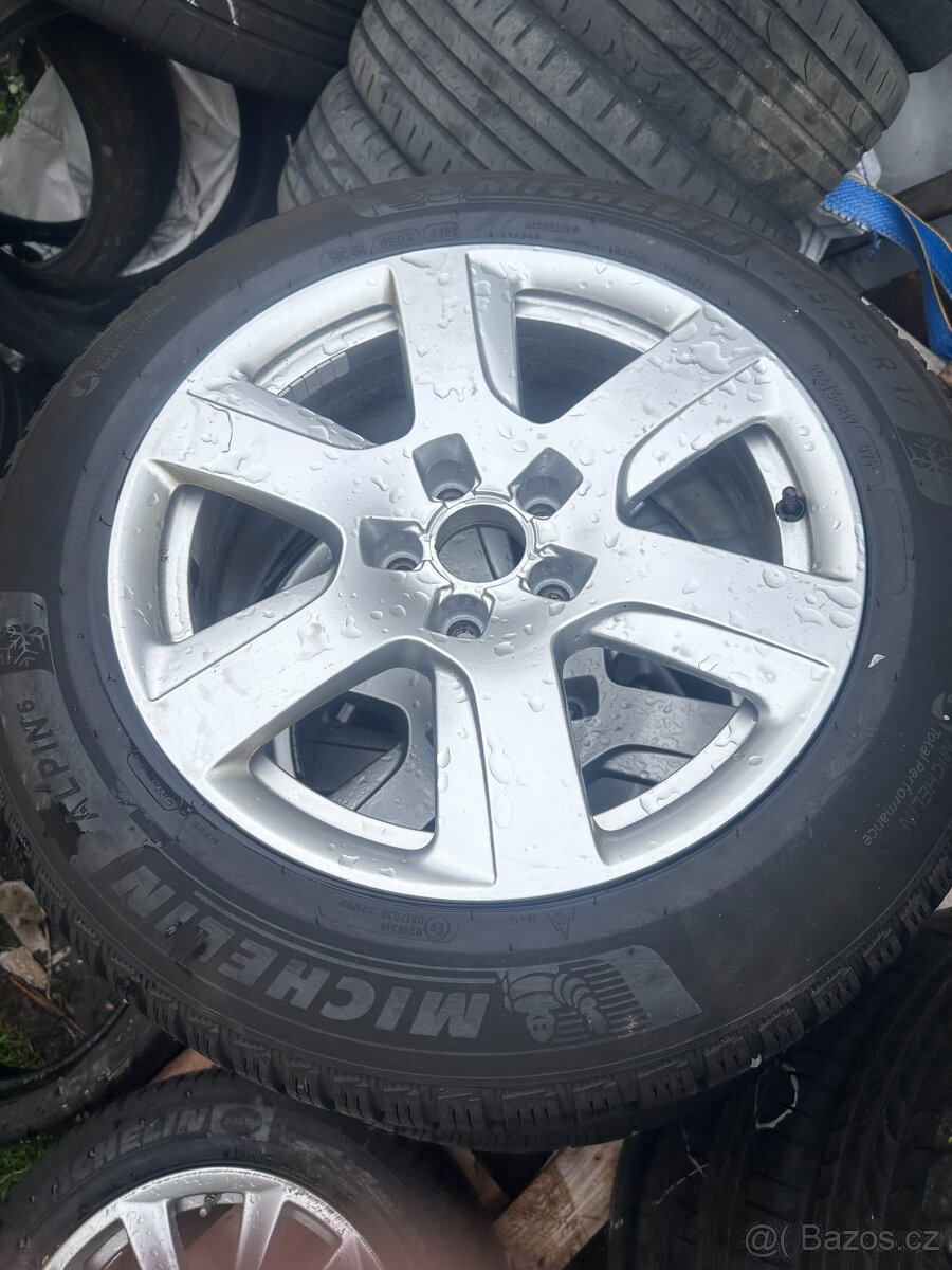 Zimní sada alu kol Audi A6 R17 - top pneu Michelin 225/55