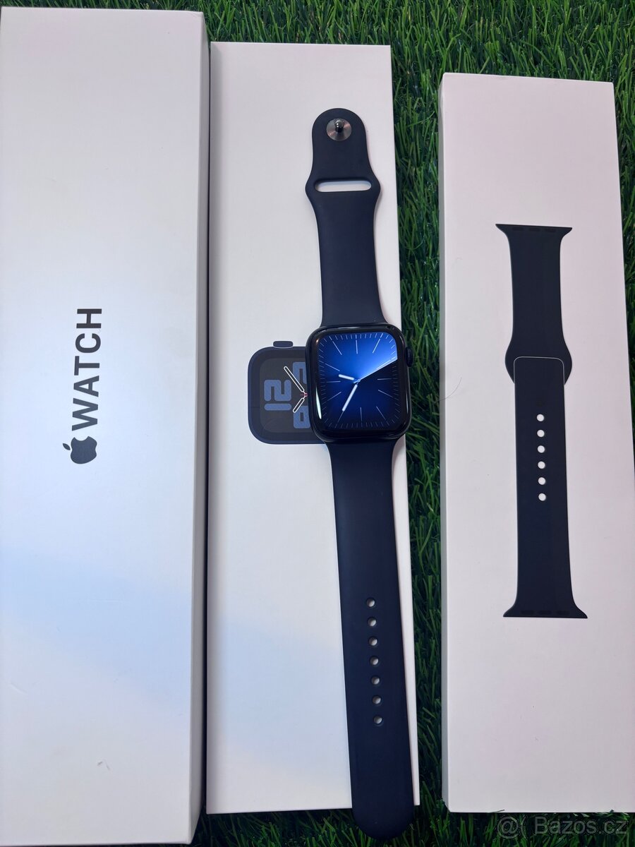 Apple watch SE 2.gen 44mm - 97% baterie