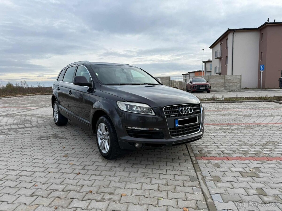 Prodám Audi Q7