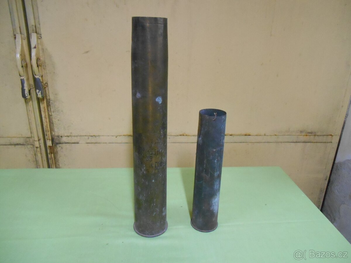 Mosazné nábojnice 63 a 38,5cm