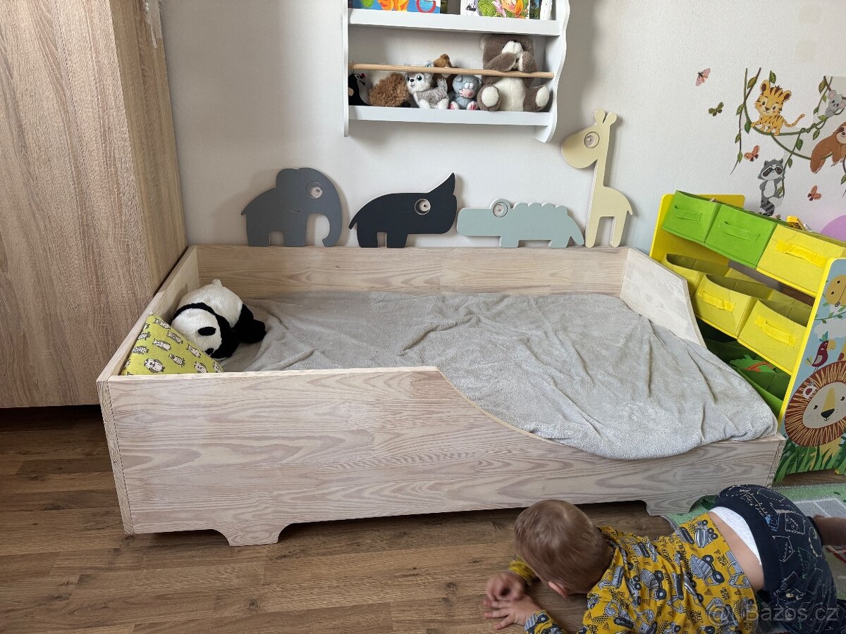 Dětská postýlka