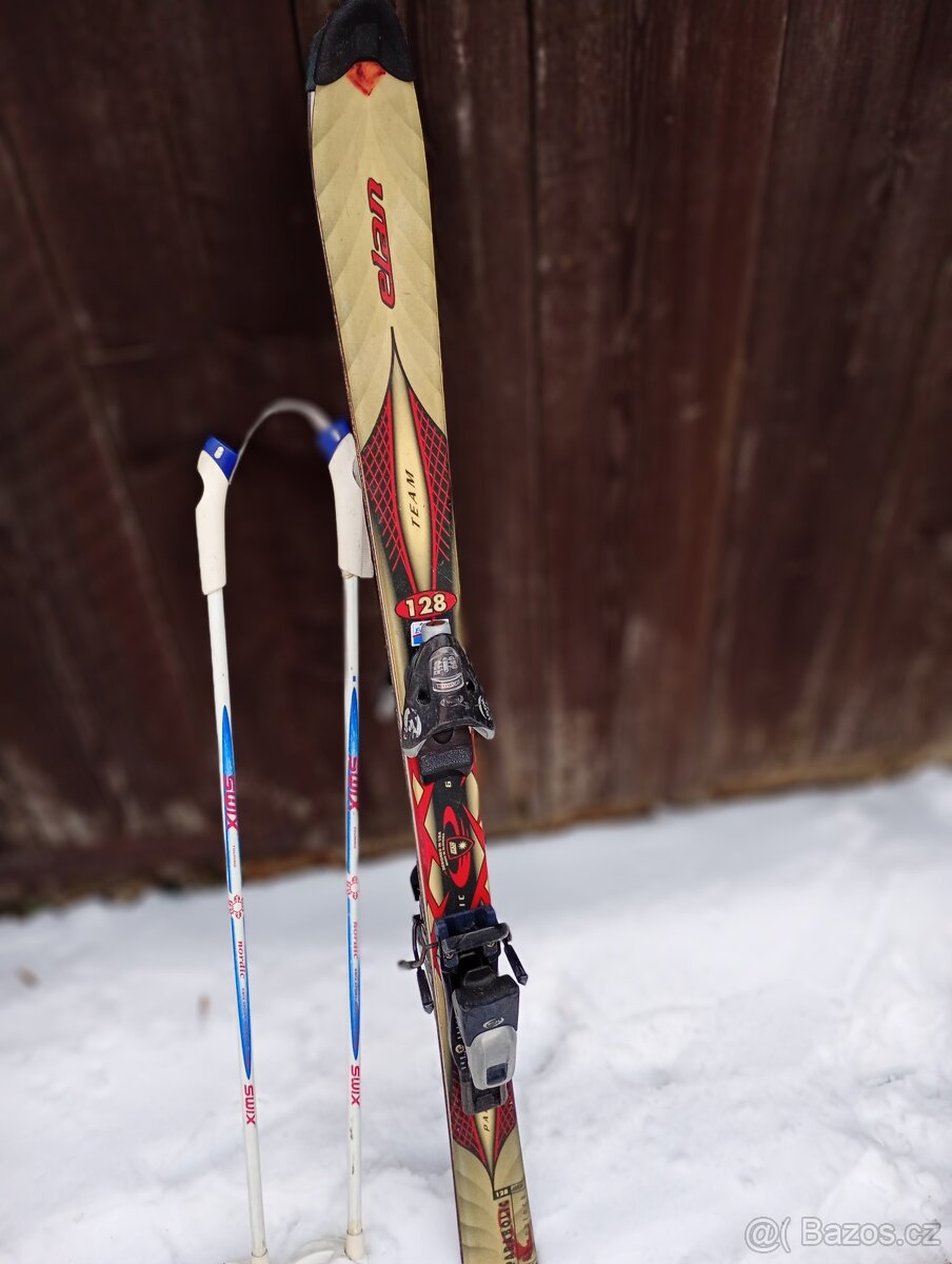 Lyže Elan 128 + hůlky
