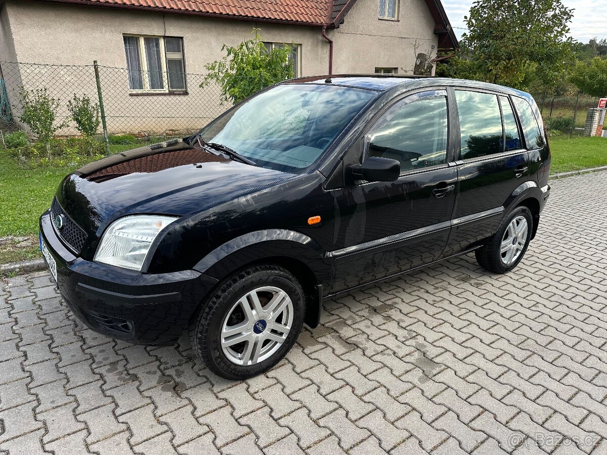 Ford fusion 1.6 benzín.